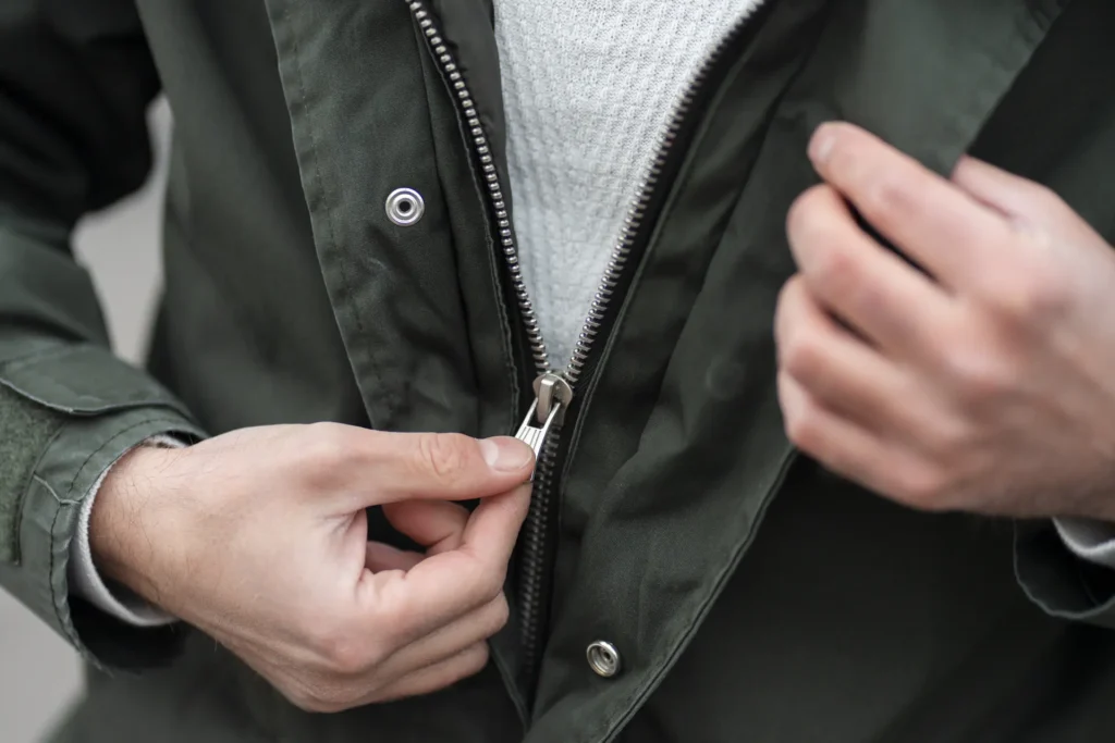 Common Zipper Problems and What Causes Them